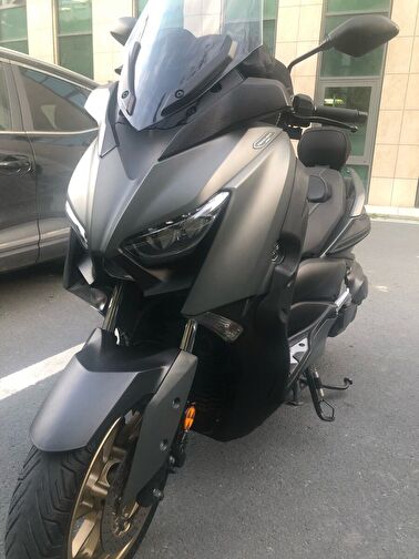 Yamaha X-Max 400 Tech Max