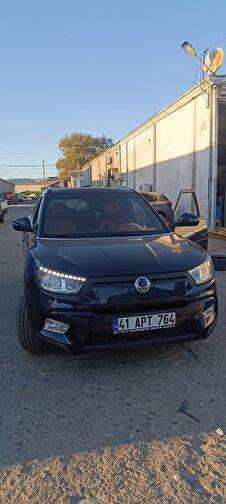 SSANGYONG TIVOLI