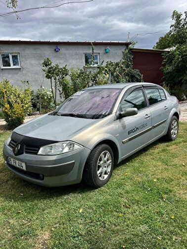 RENAULT MEGANE