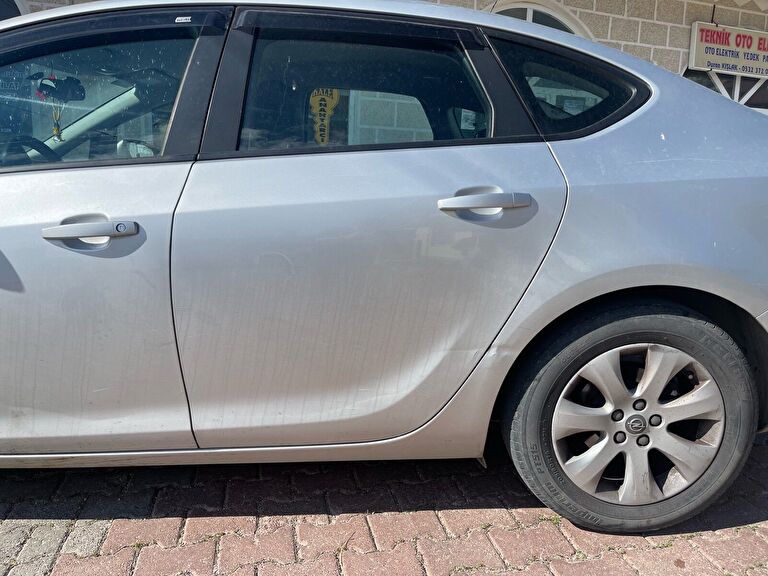 OPEL ASTRA