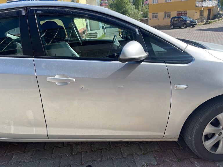 OPEL ASTRA