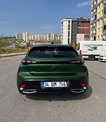 PEUGEOT 308