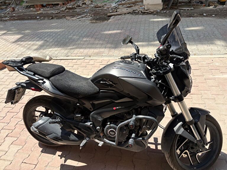 Bajaj Dominar 400 UG