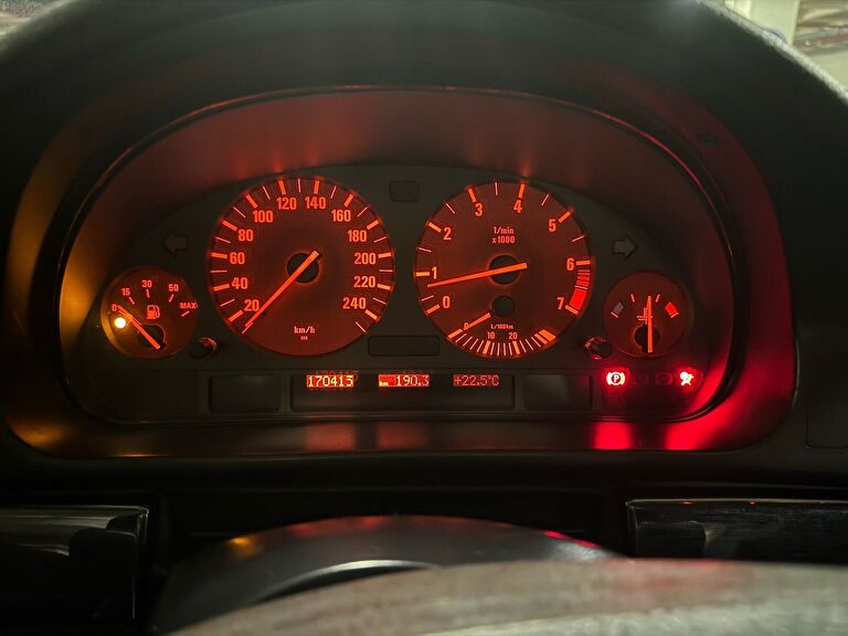 BMW 5 SERISI