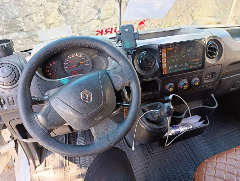RENAULT MASTER
