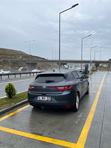 RENAULT MEGANE