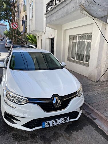 RENAULT MEGANE