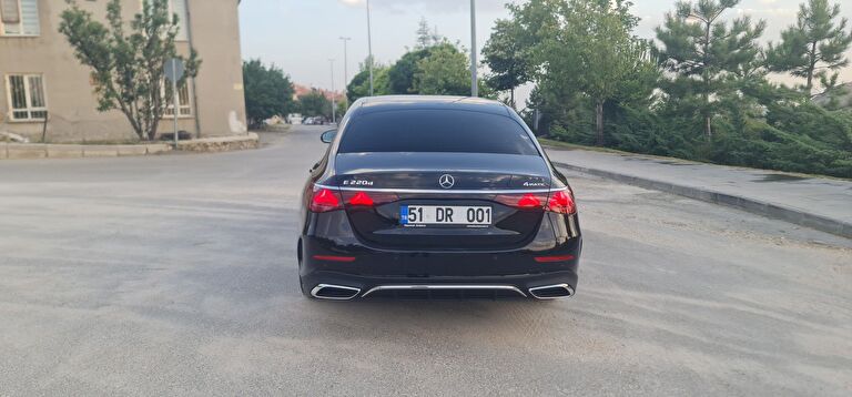 MERCEDES-BENZ E-SERISI