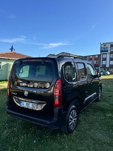 FIAT DOBLO COMBI