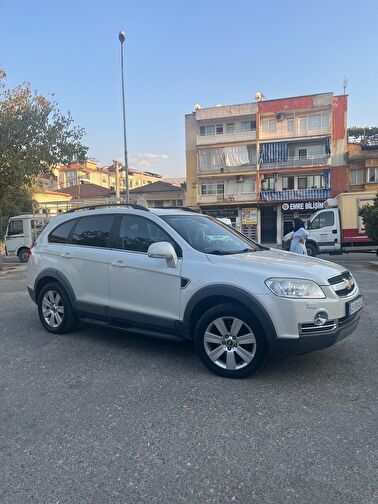 CHEVROLET CAPTIVA