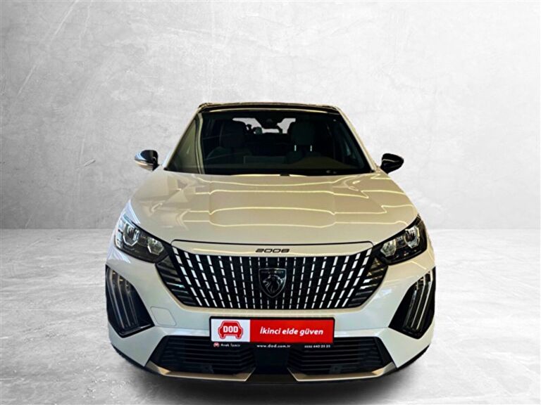 PEUGEOT 2008