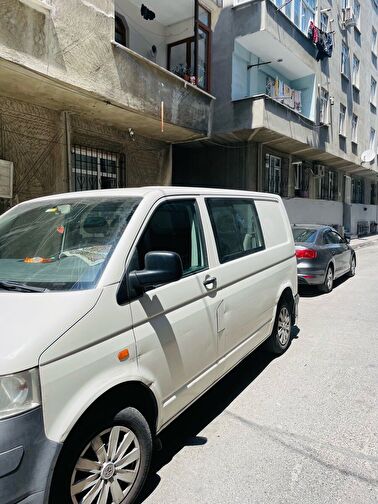 VOLKSWAGEN TRANSPORTER
