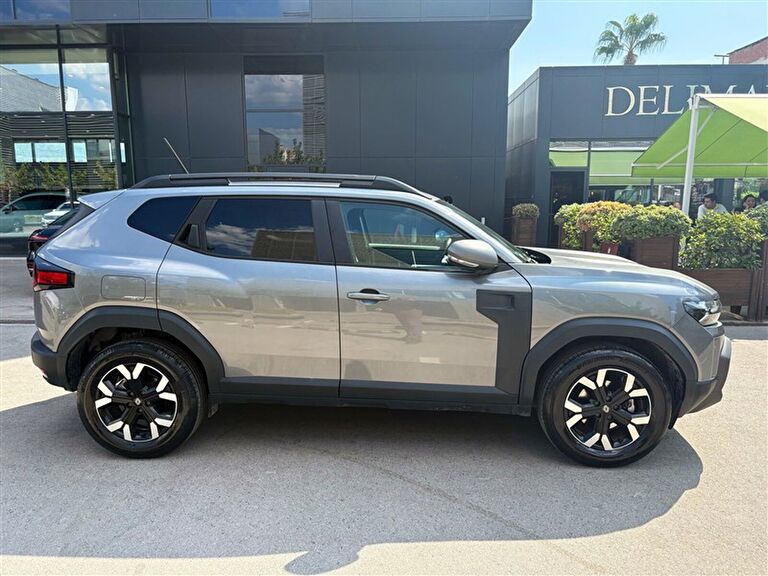 RENAULT DUSTER