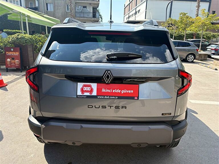 RENAULT DUSTER