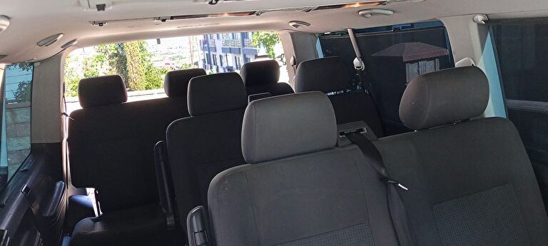 VOLKSWAGEN CARAVELLE