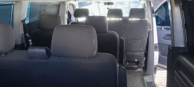 VOLKSWAGEN CARAVELLE
