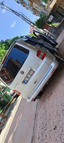 VOLKSWAGEN CARAVELLE
