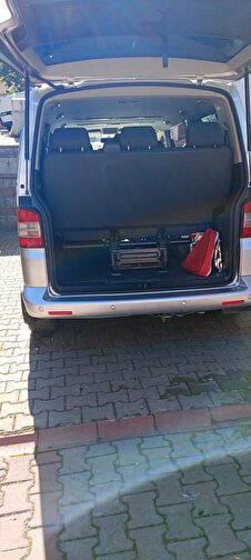 VOLKSWAGEN CARAVELLE