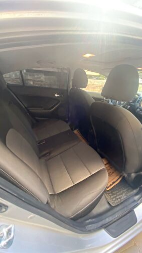 KIA CERATO