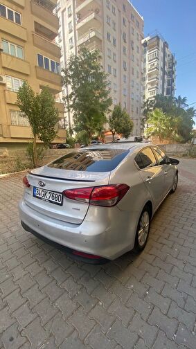KIA CERATO