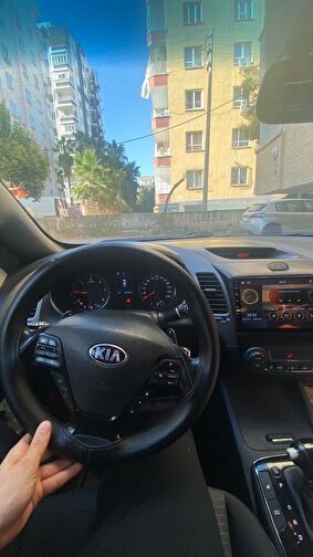 KIA CERATO