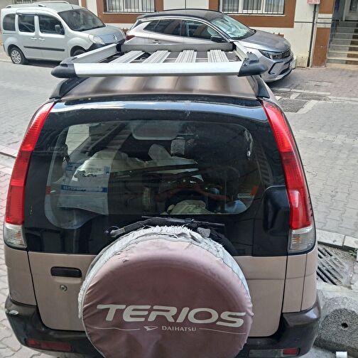 DAIHATSU TERIOS