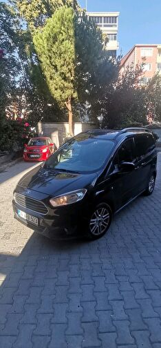 FORD TOURNEO COURIER