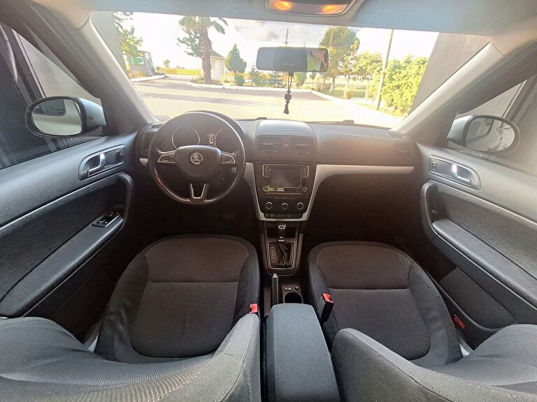 SKODA YETI