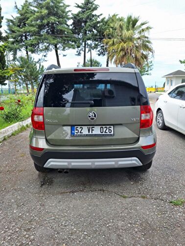 SKODA YETI