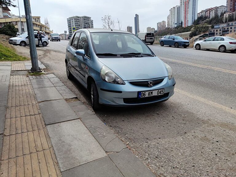 HONDA JAZZ