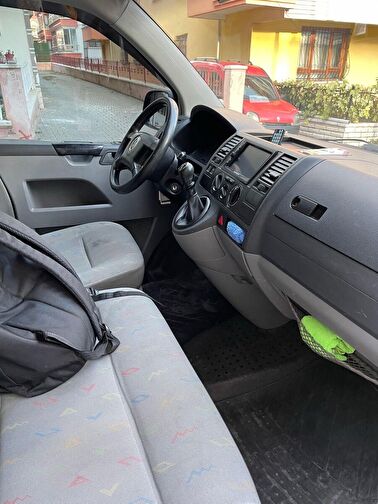 VOLKSWAGEN TRANSPORTER