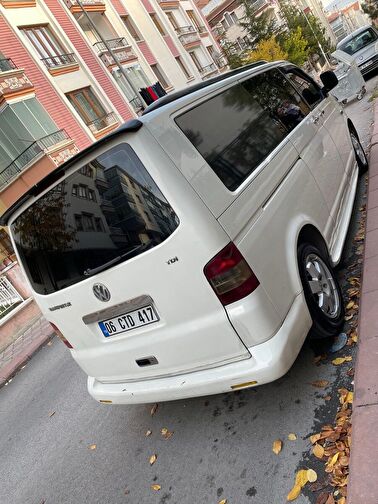 VOLKSWAGEN TRANSPORTER