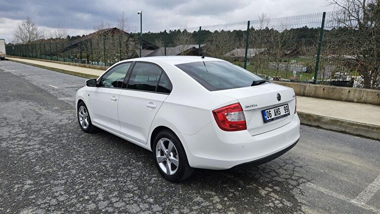 SKODA RAPID