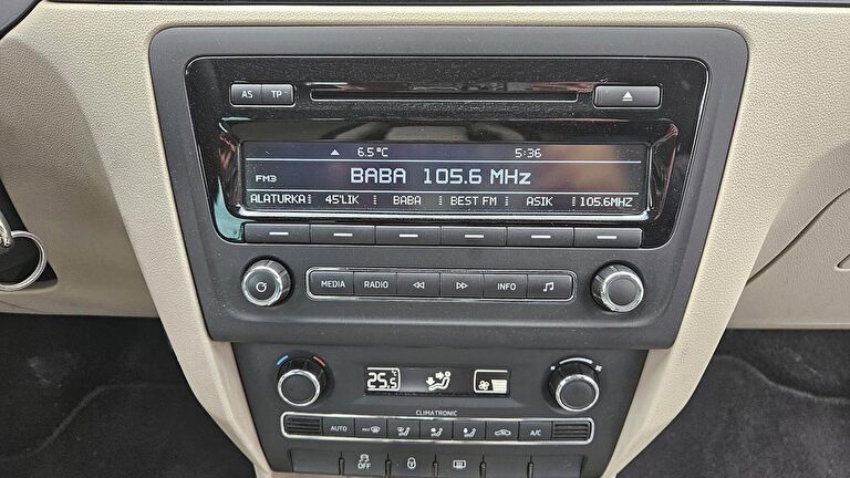 SKODA RAPID
