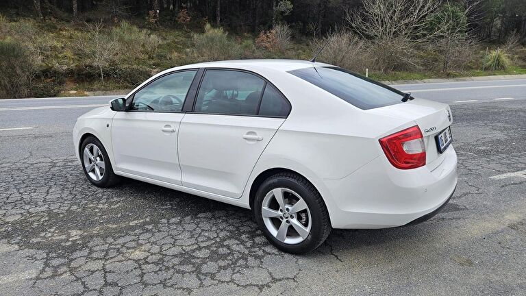 SKODA RAPID