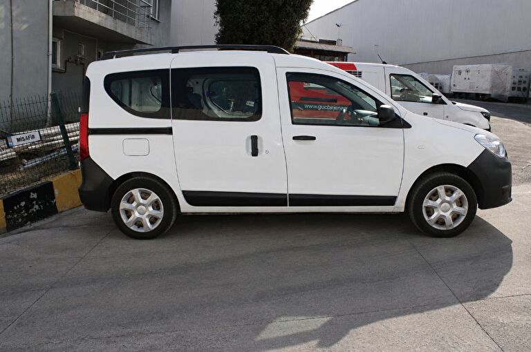 DACIA DOKKER