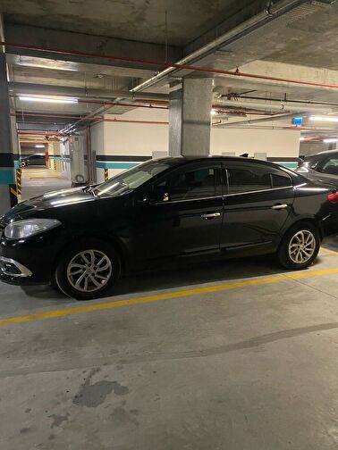 RENAULT FLUENCE