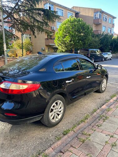 RENAULT FLUENCE