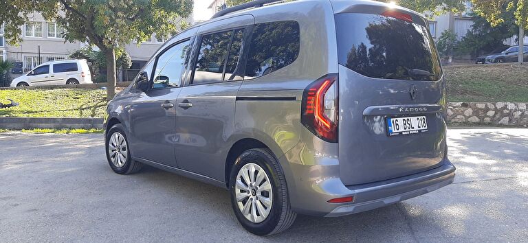 RENAULT KANGOO
