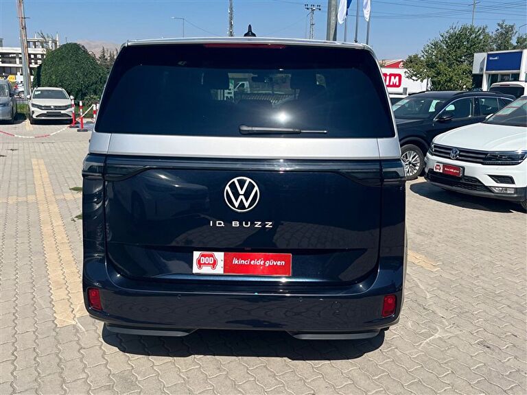 VOLKSWAGEN ID. BUZZ