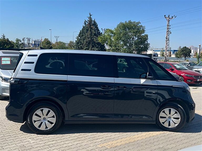 VOLKSWAGEN ID. BUZZ