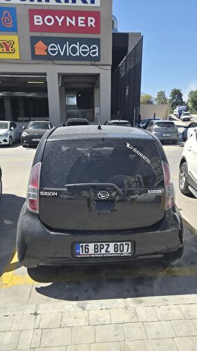 DAIHATSU SIRION
