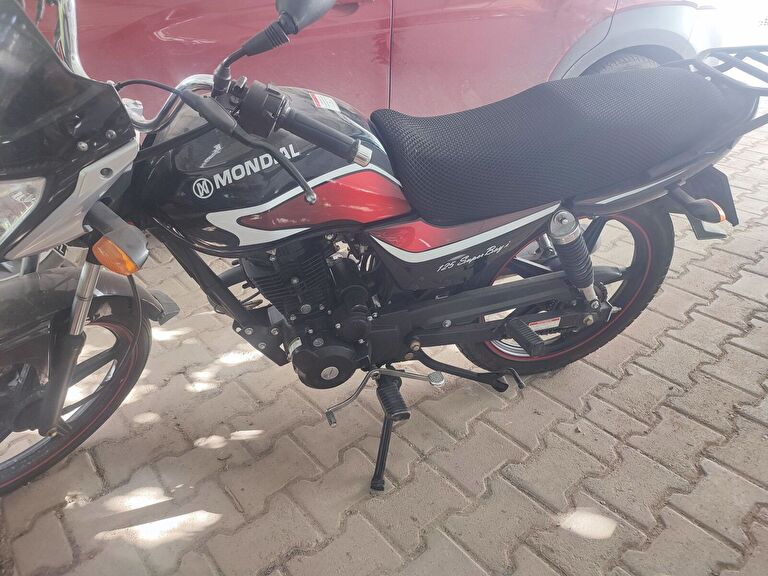 Mondial 125 Superboy i
