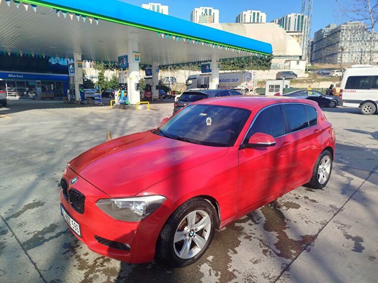 BMW 1 SERISI