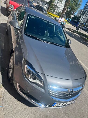 OPEL INSIGNIA