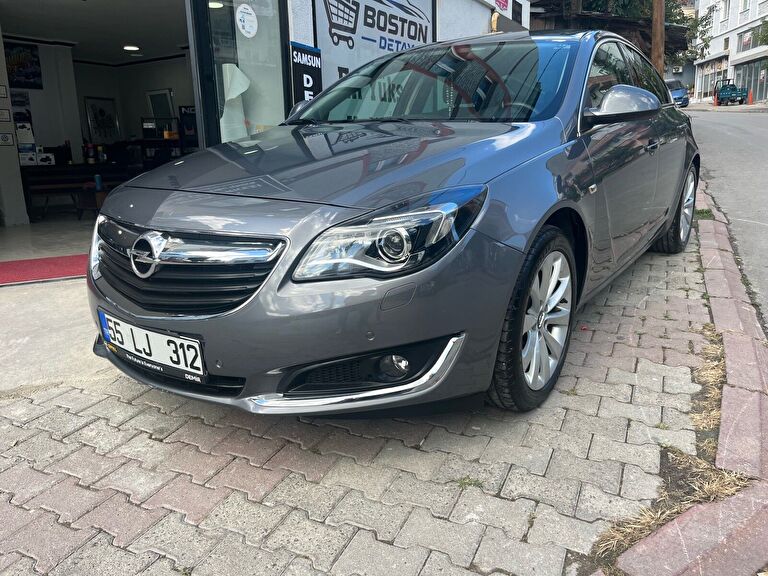 OPEL INSIGNIA
