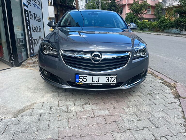OPEL INSIGNIA