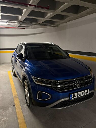 VOLKSWAGEN T-ROC