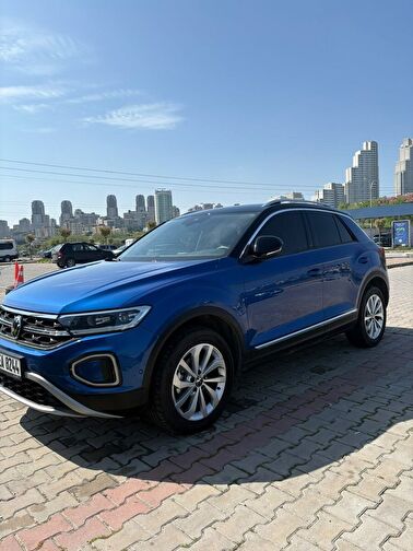 VOLKSWAGEN T-ROC