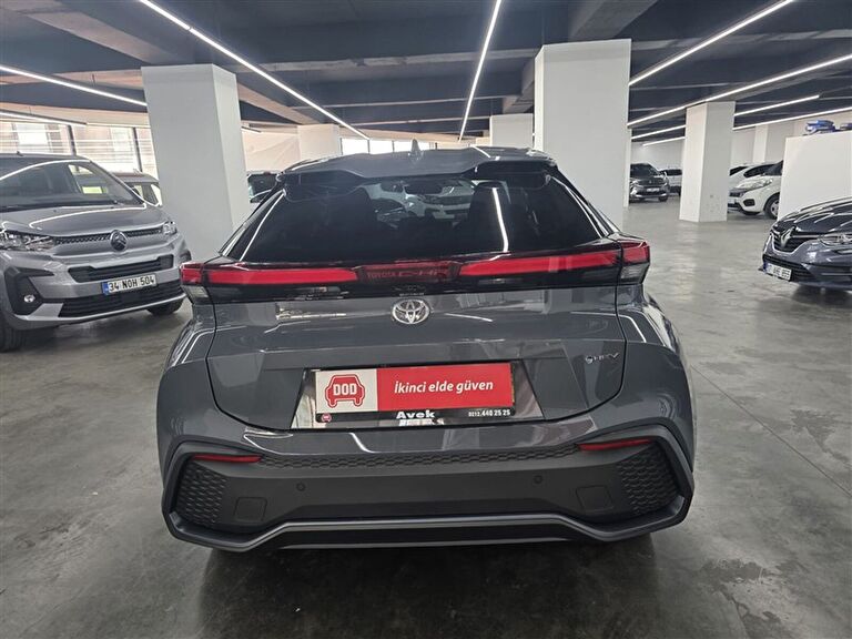 TOYOTA C-HR